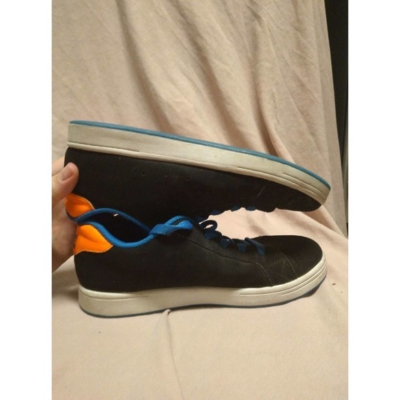 DC Shoes Kids Size 6 - Picture 3 of 4